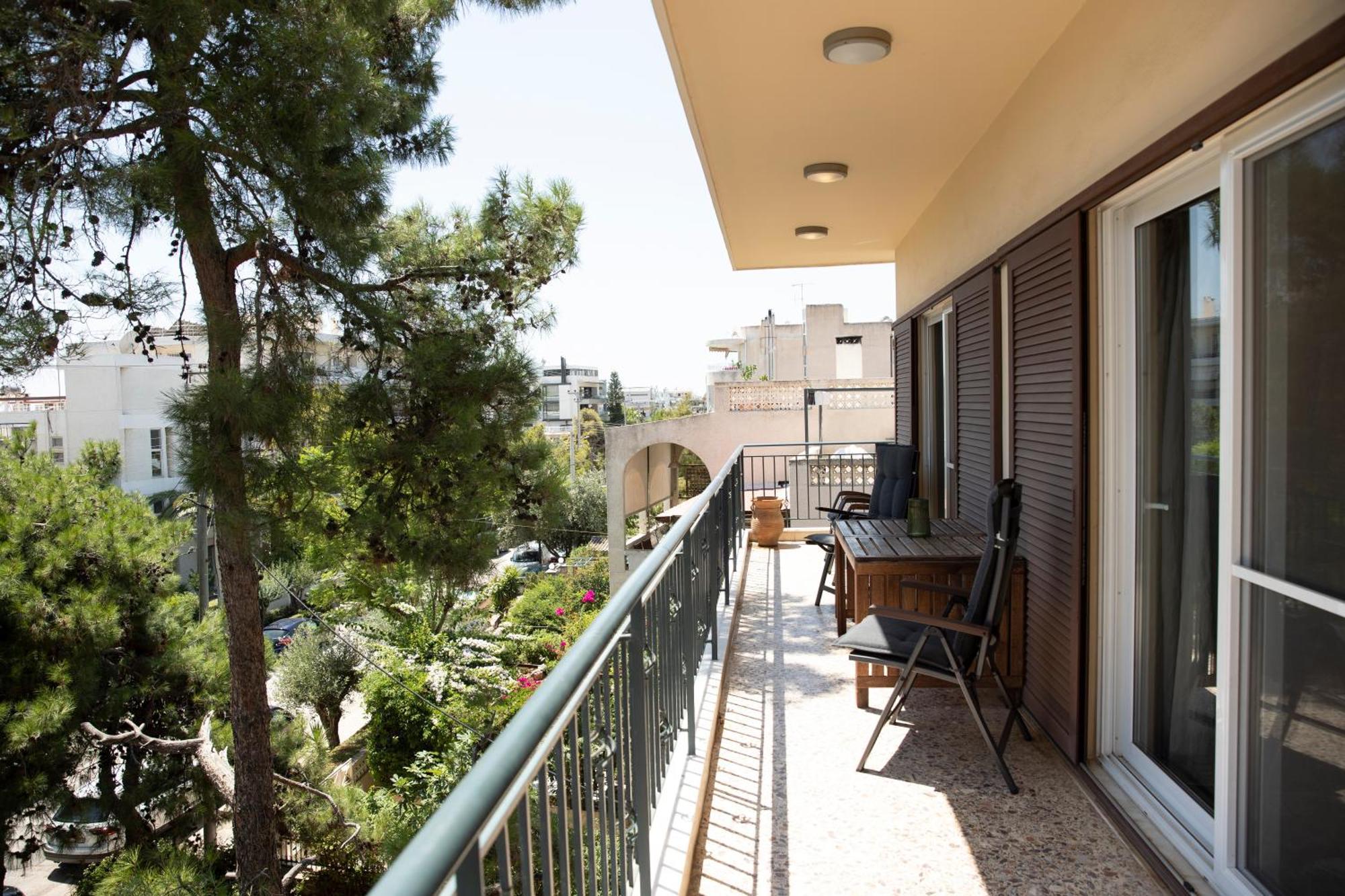 Spacious Glyfada Golf 4Br -Near Beach + Shops Αθήνα Εξωτερικό φωτογραφία