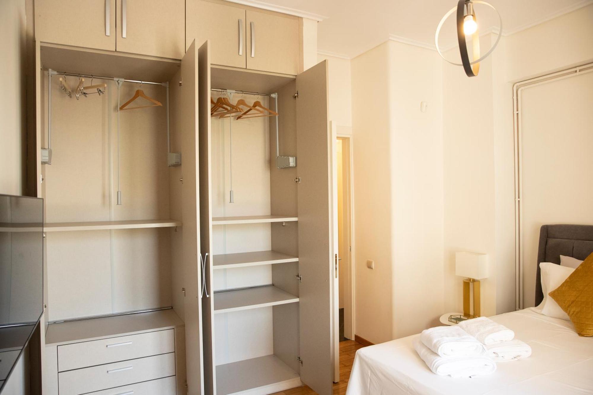 Spacious Glyfada Golf 4Br -Near Beach + Shops Αθήνα Εξωτερικό φωτογραφία