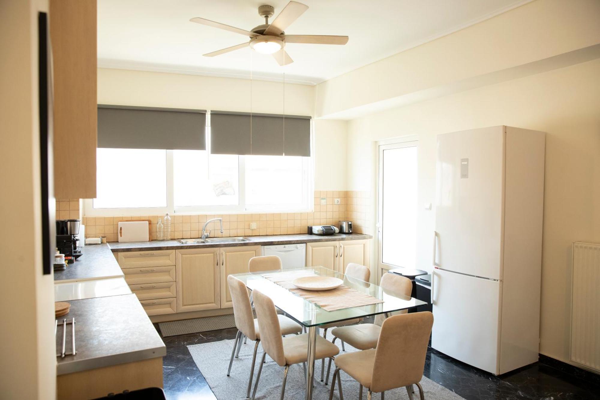 Spacious Glyfada Golf 4Br -Near Beach + Shops Αθήνα Εξωτερικό φωτογραφία